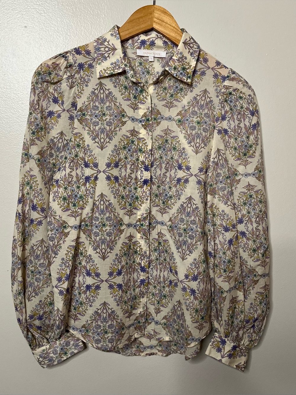 Olivaceous Flora Geometric Button Up Puff Sleeve Top Size S